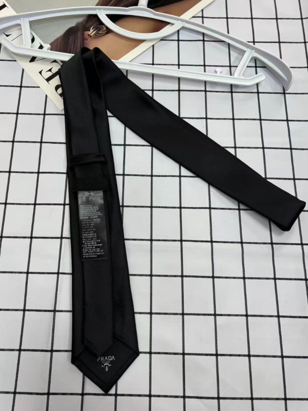 🖤 ​​Prada Black Triangle Logo Tie Gift Box Set Unisex - Picture 2 of 5